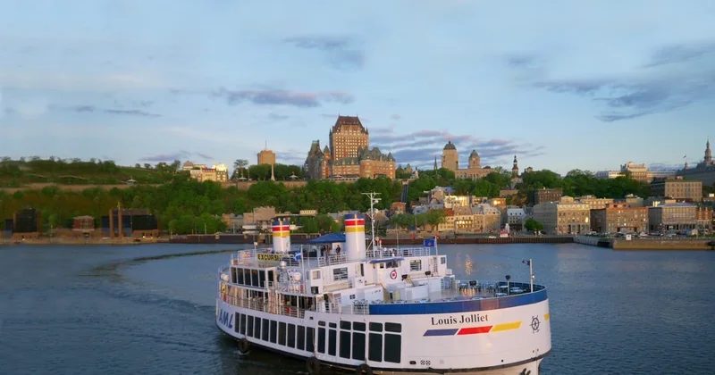 Québec City Guided Sightseeing River Cruise