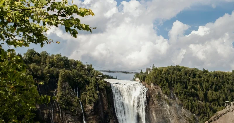 Shuttle from Old Québec with Park Access & Cable Car